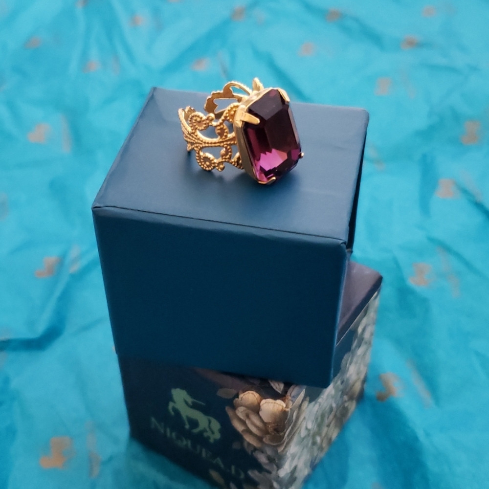 Crystal Looking Stone Purple Statement Ring - image 3